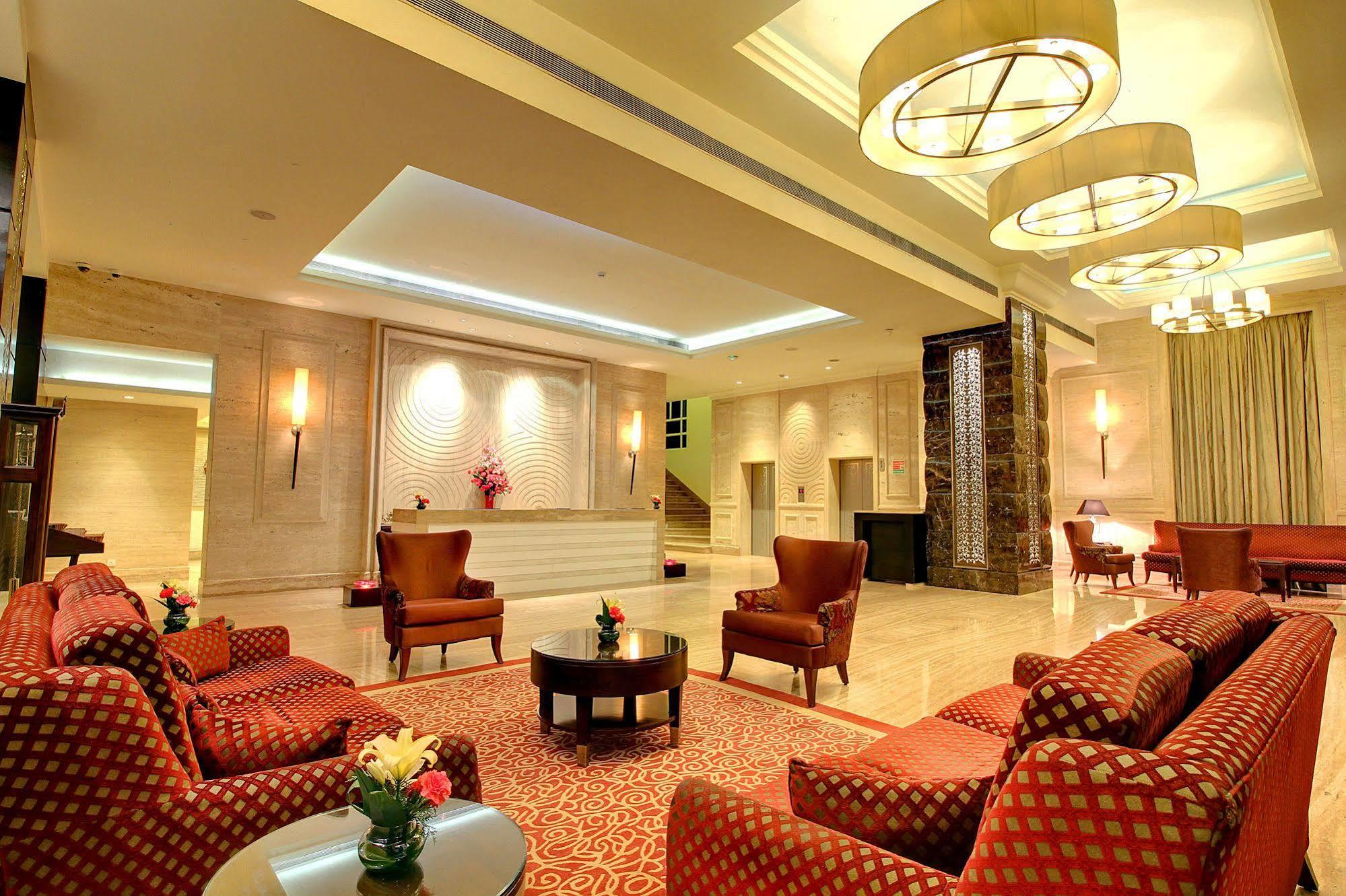 The Pllazio Hotel Gurgaon Exterior foto